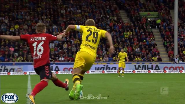 Berita video highlights Bundesliga antara Freiburg melawan Borussia Dortmund dengan skor 0-0. This video presented by BallBall.