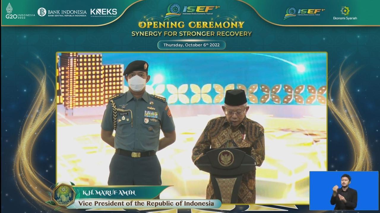 Wakil Presiden RI Maruf Amin dalam pembukaan Indonesia Sharia Economic Festival (ISEF) 2022, di Jakarta Convention Center, Kamis (6/10/2022).