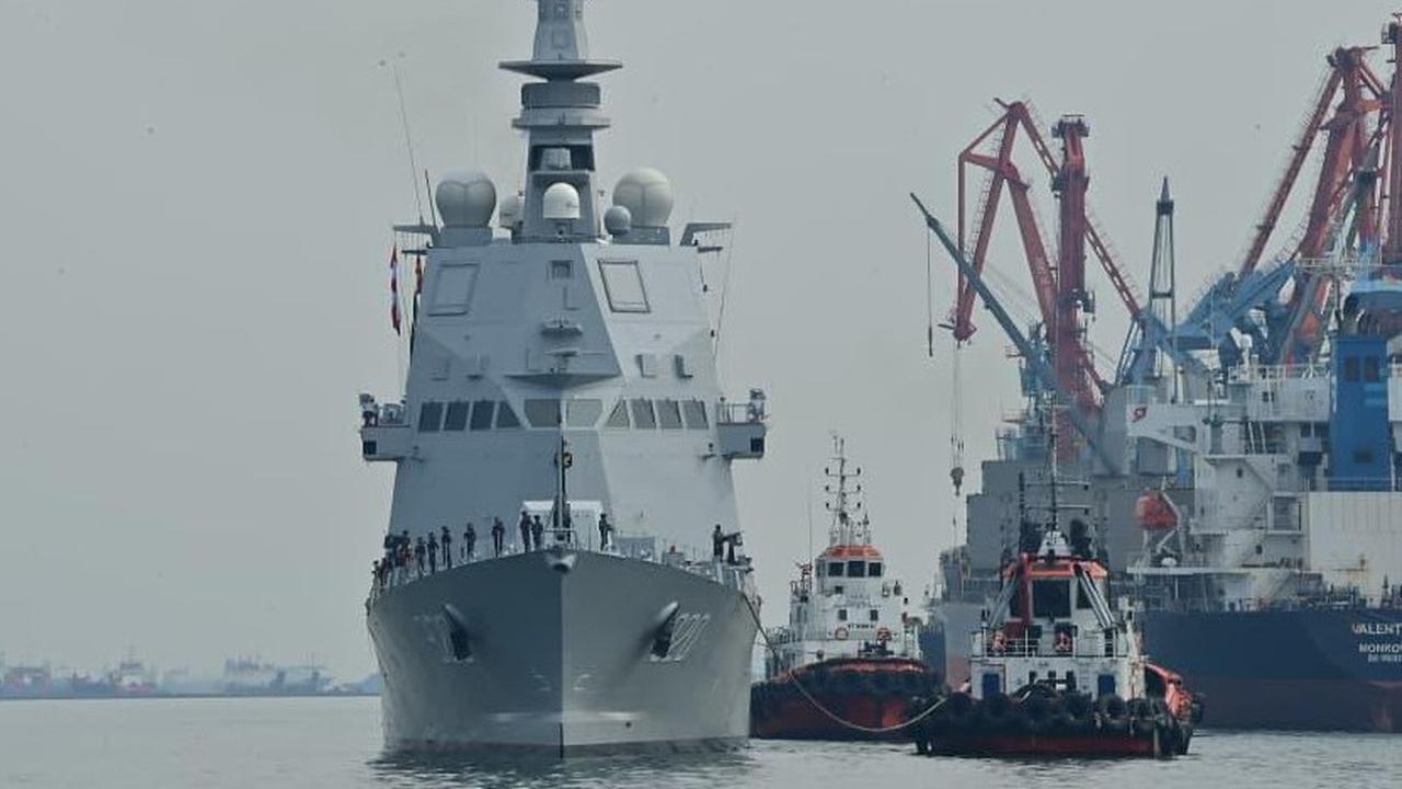 FOTO: KRI Brawijaya-320, Frigate Terbesar se-Asia Tenggara Resmi Perkuat TNI AL