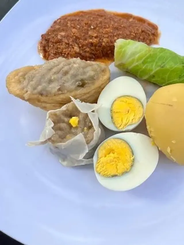 Ayung Siomay Bandung dan Tahu Bakso (Google Maps)