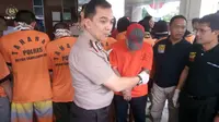 Kapolres Tangerang Kombes Irman Sugema dalam gelar kasus pengungkapan peredaran narkotika di dalam Lapas Klas I Tangerang (Liputan6.com/Pramita)