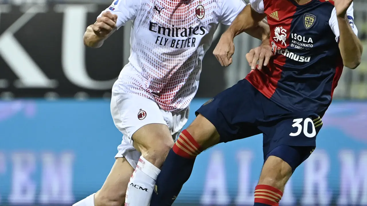 Zlatan Ibrahimovic Menggila Bikin 2 Gol, AC Milan Bungkam Cagliari