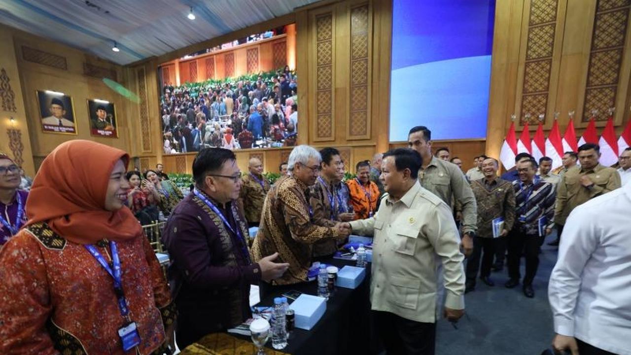 Prabowo Tegaskan Pemerintah Terbuka Masukan Masyarakat Lewat Media Sosial