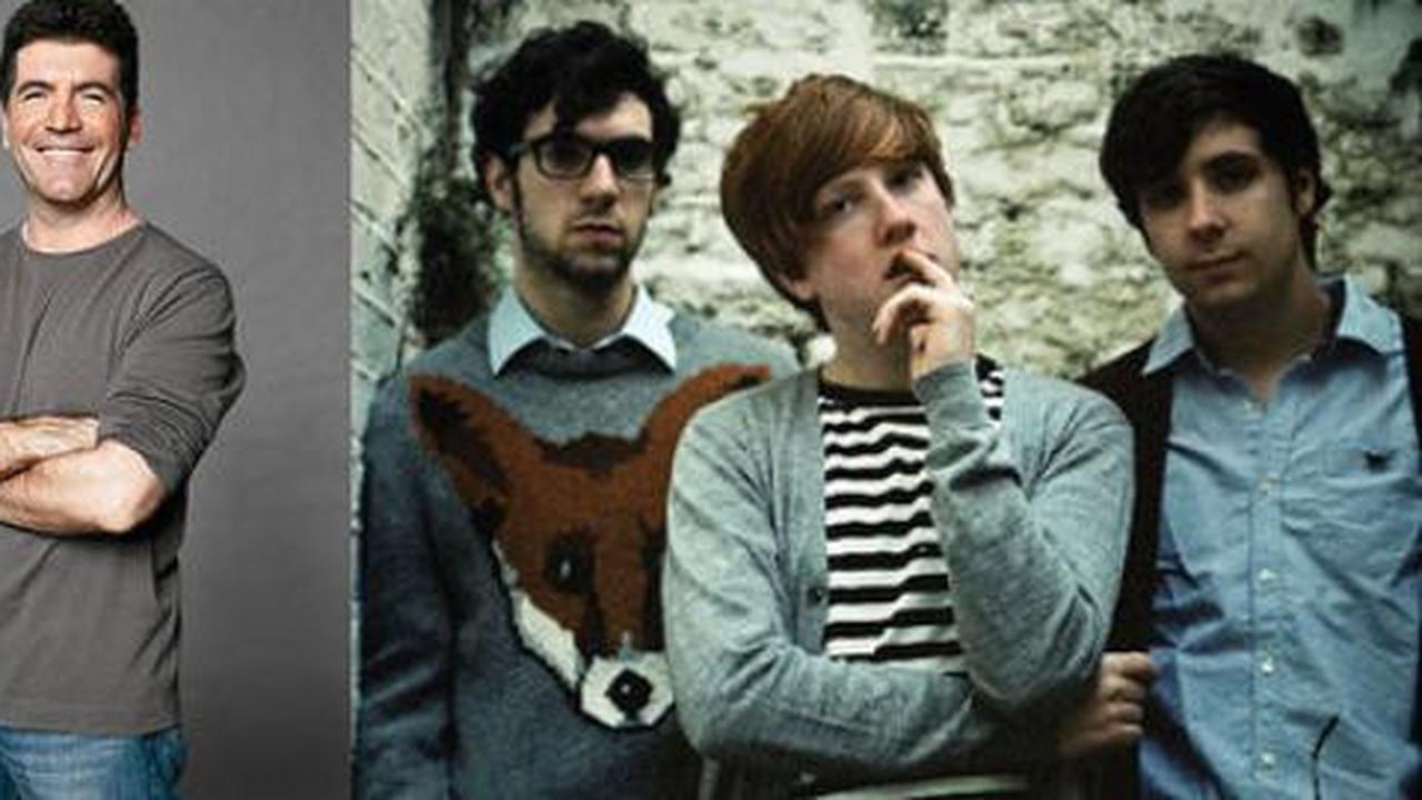 Simon Cowell penggemar berat Two Door Cinema Club