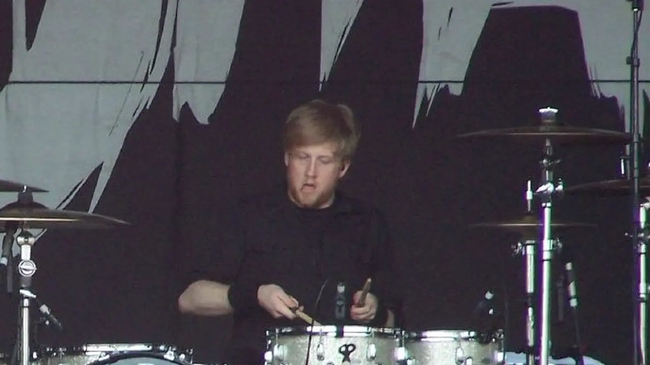 Bob Bryar Eks My Chemical Romance Ditemukan Meninggal Dunia/Wikipedia