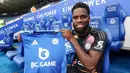 Striker berusia 26 tahun, Odsonne Edouard menjadi pemain Prancis terbaru yang didatangkan Leicester City dalam rentang hampir satu dekade terakhir. The Foxes meminjamnya dari Crystal Palace pada awal musim 2024/2025 selama semusim hingga akhir musim 2024/2025. (lcfc.com)