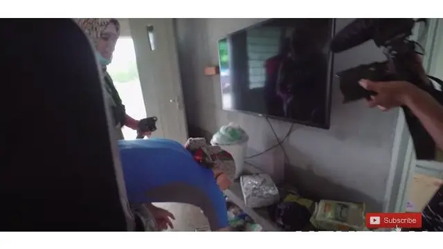 6 Potret Rumah Gen Halilintar Pasca Kebanjiran, Berantakan dan Penuh Sampah