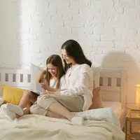 Pola asuh yang terlalu mengontrol berkaitan dengan meningkatnya risiko kecemasan dan depresi. (Foto/dok: Pexels/Artem Podrez)