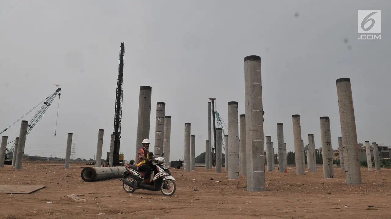 Memantau Progres Pembangunan Stadion BMW