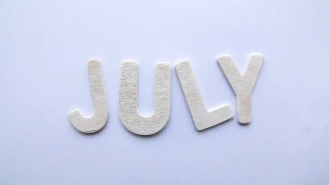 Ilustrasi kata-kata, bulan Juli