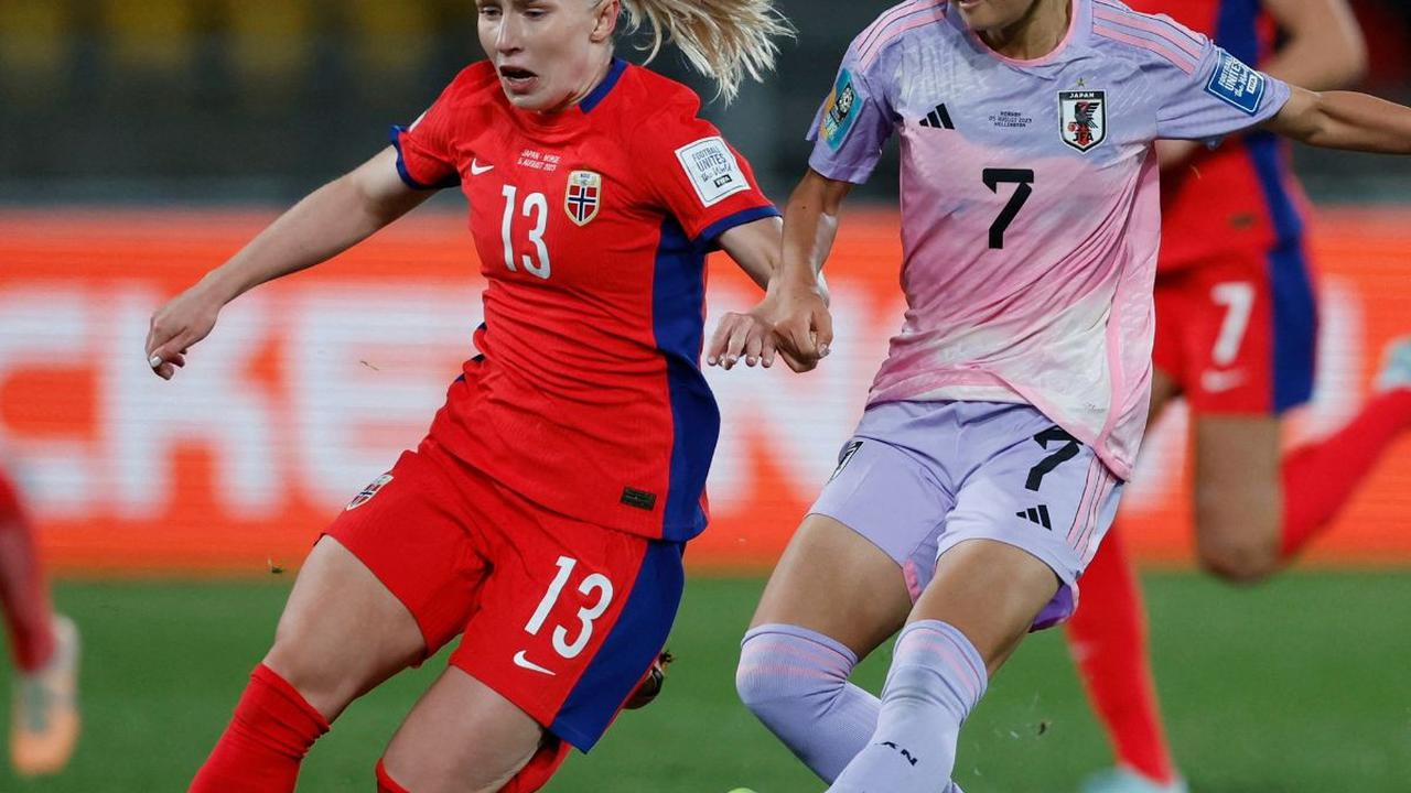 Jepang sukses menembus perempat final Piala Dunia Wanita 2023 berkat peran Hinata Miyazawa. 

Aksinya yang menawan sukses membawa timnas Samurai Biru menekuk Norwegia dengan skor 3-1