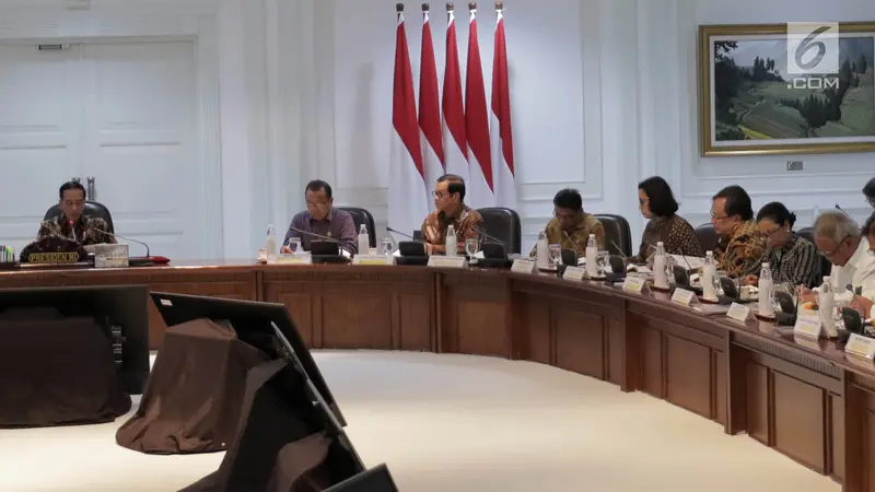 Jokowi Rapat Bareng Menteri Kabinet Kerja