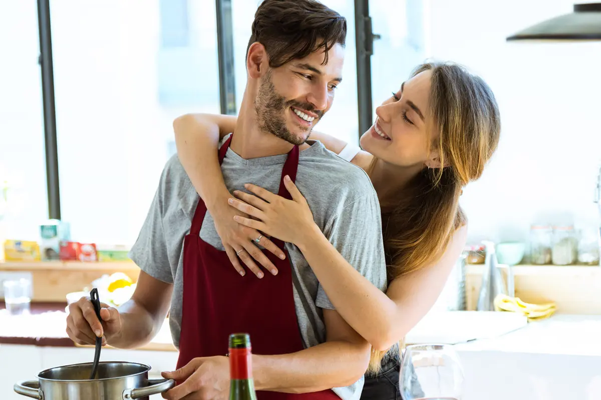 Pasangan dan hubungan cinta (iStock)