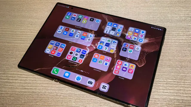 HUAWEI Mate X.
