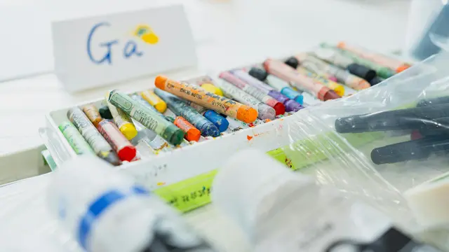 Menggambar dan Mewarnai