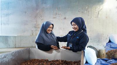 Bantu Modal Perempuan Ultra Mikro, PNM Raih Rp2,59 Triliun dari Orange Bond