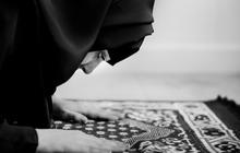 Sholat untuk Meminta Petunjuk Allah tentang Berbagai Permasalahan Hidup, Disertai Tata Cara hingga Doanya