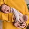 9 Cara Hilangkan Cegukan pada Bayi yang Aman dan Ampuh Dilakukan di Rumah