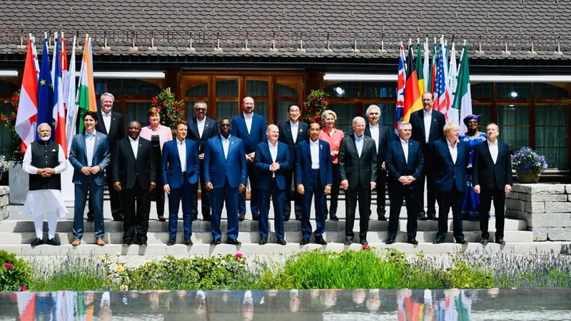 FOTO: Presiden Jokowi Hadiri KTT G7