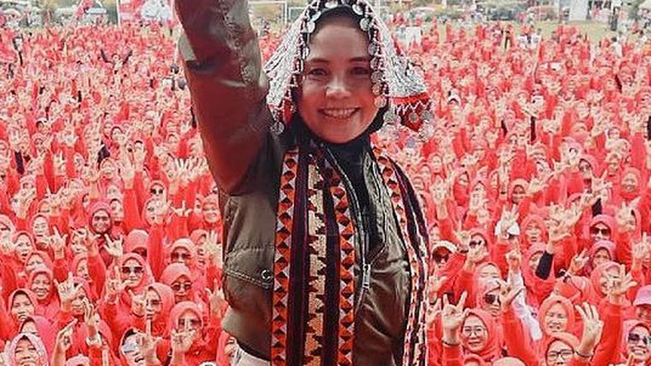 Sering Ikut Kampanye Ganjar, Siti Atikoh Ternyata Pensiun Dini