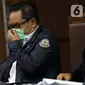 Terdakwa kasus dugaan suap penghapusan red notice atas nama Djoko S Tjandra, Brigjen (Pol) Prasetijo Utomo saat menjalani sidang lanjutan di Pengadilan Tipikor Jakarta, Senin (7/12/2020). Sidang menyimak keterangan saksi-saksi. (Liputan6.comHelmi Fithriansyah)