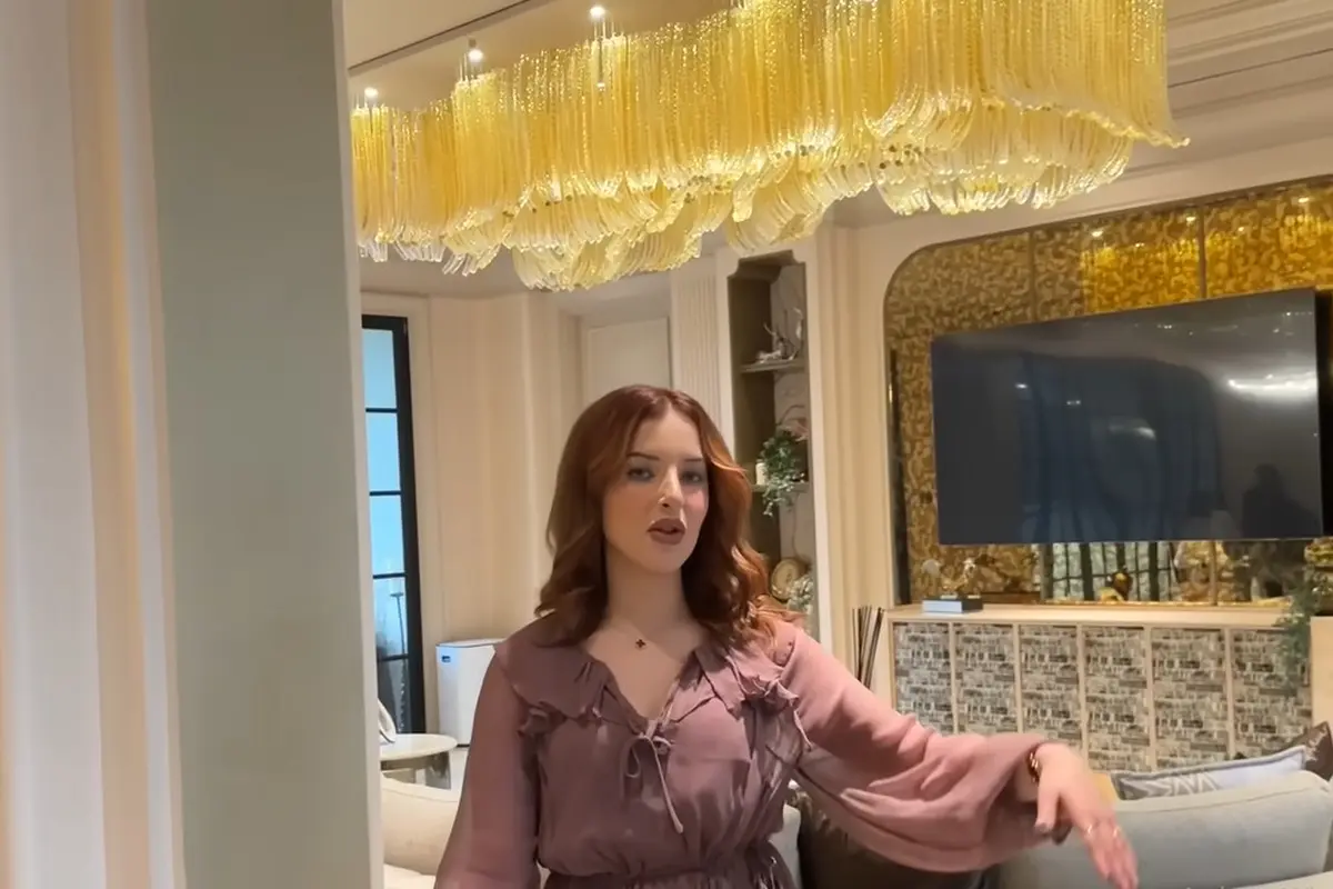 Model Chandelier di Rumah Baru Tasya Farasya