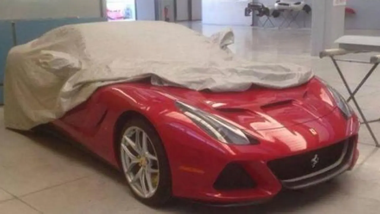 [OTO-News] Inikah Tampang Ferrari F12 Berlinetta Targa?