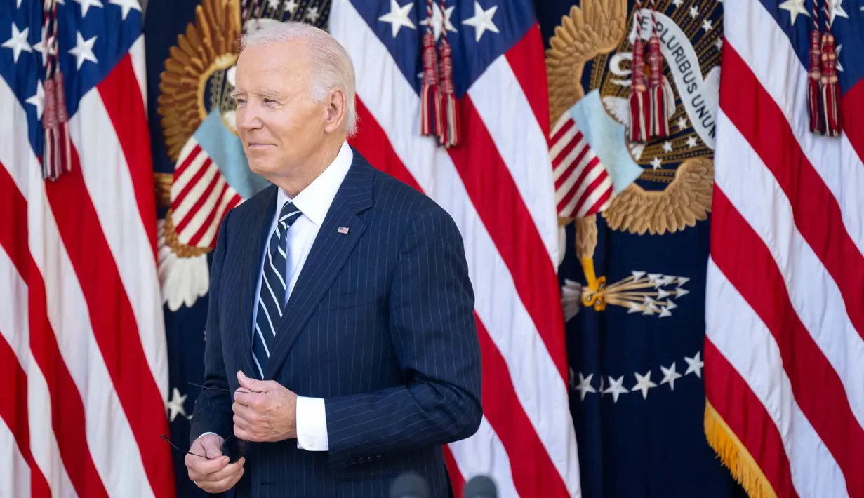 Presiden AS Joe Biden meyakinkan bahwa timnya akan bekerja sama dengan presiden terpilih Donald Trump dalam masa transisi. (SAUL LOEB/AFP)
