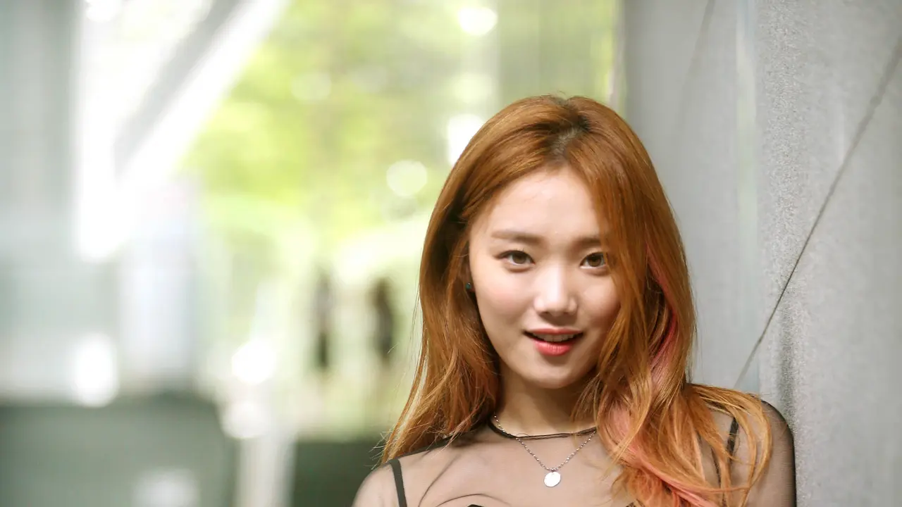 Lee Sung Kyung
