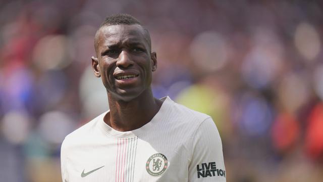 Foto: Kado Ultah Apes Nicolas Jackson saat Chelsea Tumbang di Piala Dunia Antarklub 2025, Kena Kartu Merah dalam 4 Menit