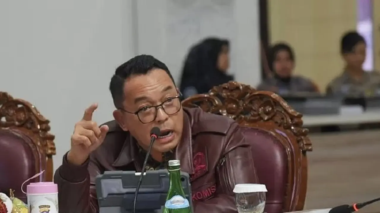 Anggota Komisi IX DPR RI Pulung Agustanto mengkritik rencana pengadaan 21.000 unit motor listrik oleh Badan Gizi Nasional senilai Rp1,39 triliun. (Istimewa)