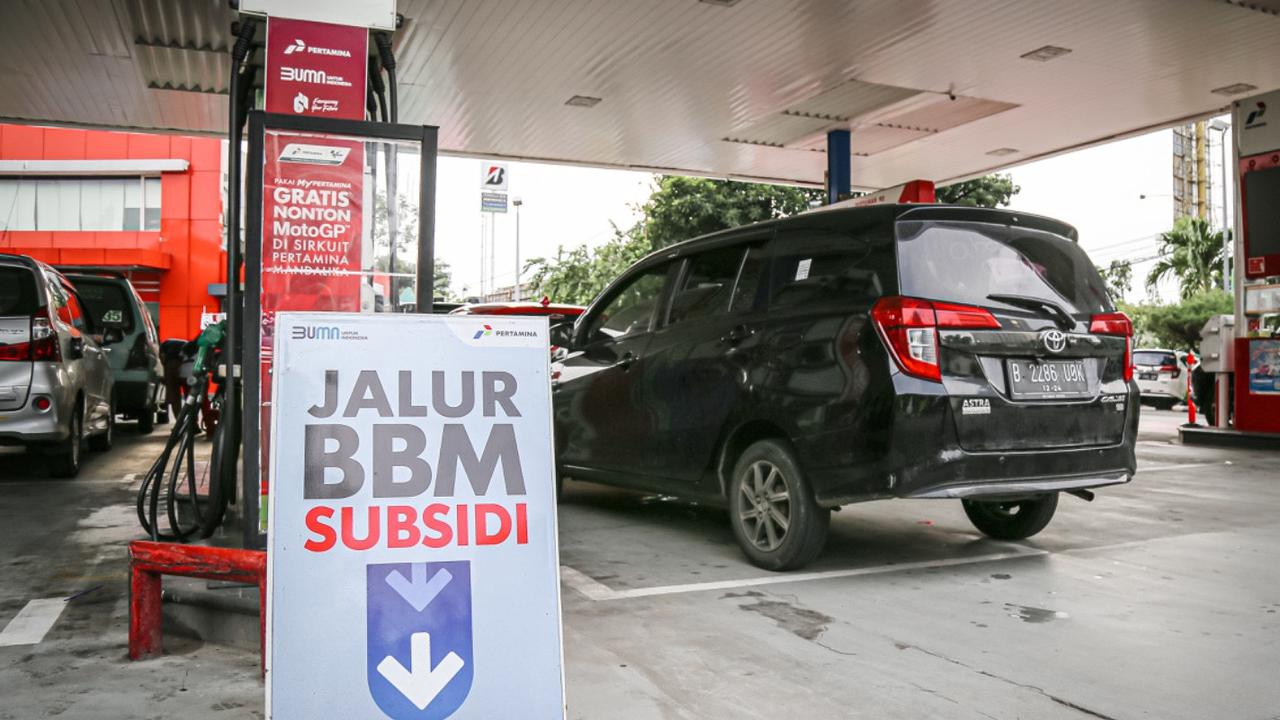 Data Pertamina: Rata-Rata Konsumen Beli Pertalite Sehari 19,5 Liter