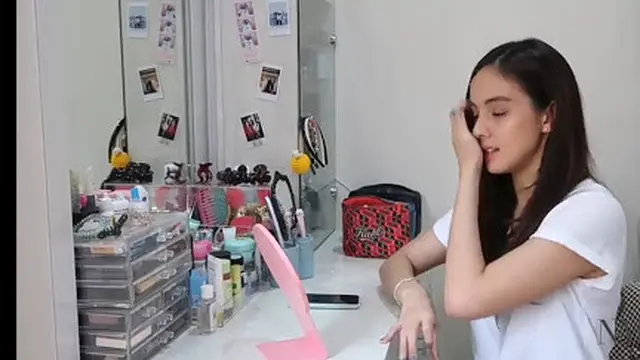 Kamar Nasya Marcella