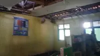 Kondisi SDN Nagrak di Desa Cikelat, Kecamatan Cisolok, Kabupaten Sukabumi (Foto: Fira Syahrin/Liputan6.com)