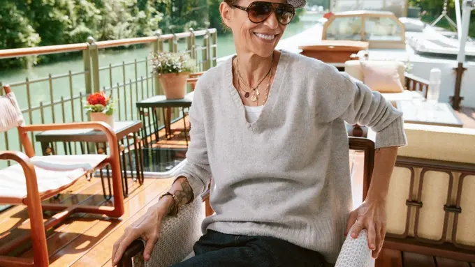 Chef Dominique Crenn Hadirkan Menu Baru Musiman Bernuansa Prancis di Les Bateaux Belmond