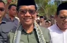 Cawapres Mahfud Terkejut Nyekar ke Makam Ayah Ada Pak Jokowi Lakukan Pengamanan, Ini Dia Sosoknya