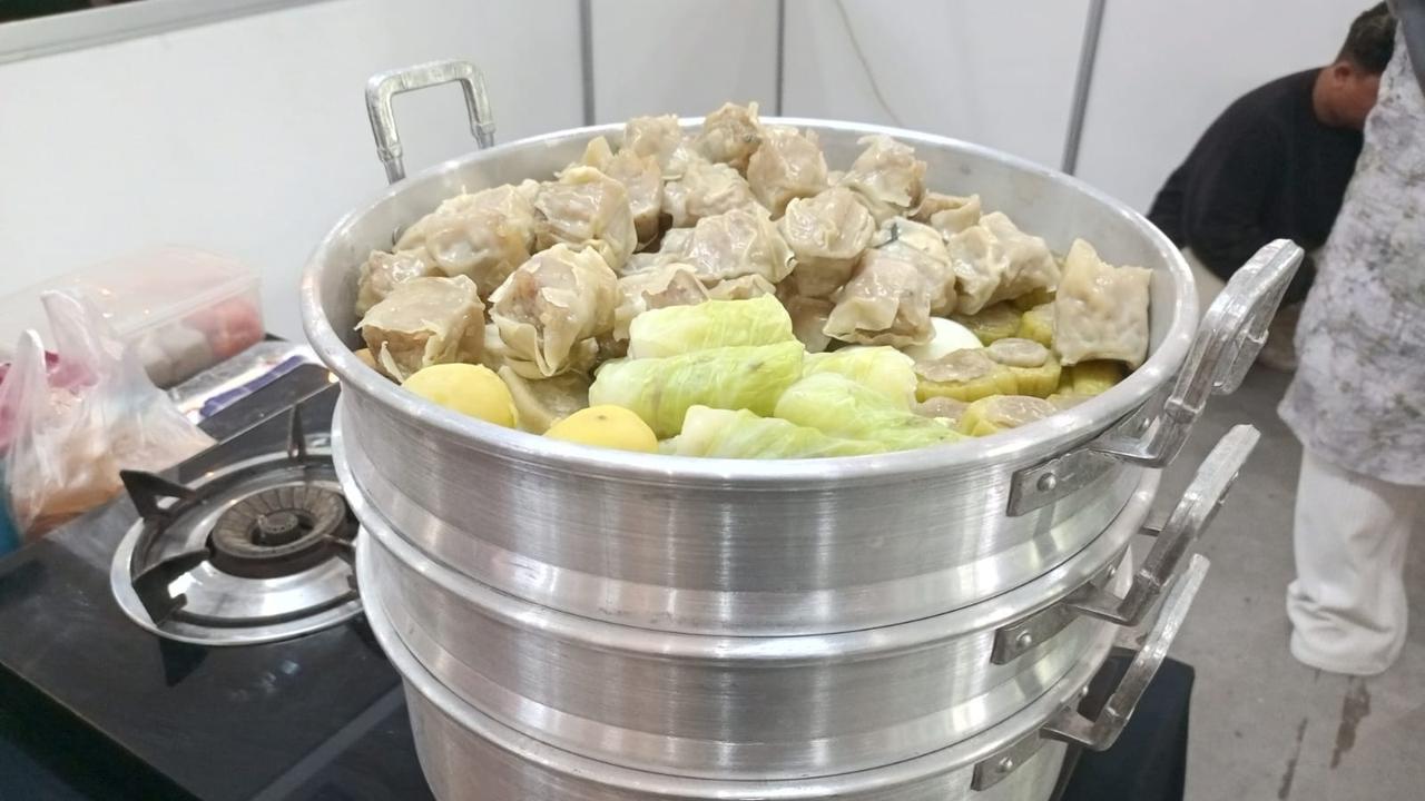 Trik Mengukus Siomay agar Tidak Menempel di Kukusan, Begini Cara Tepatnya