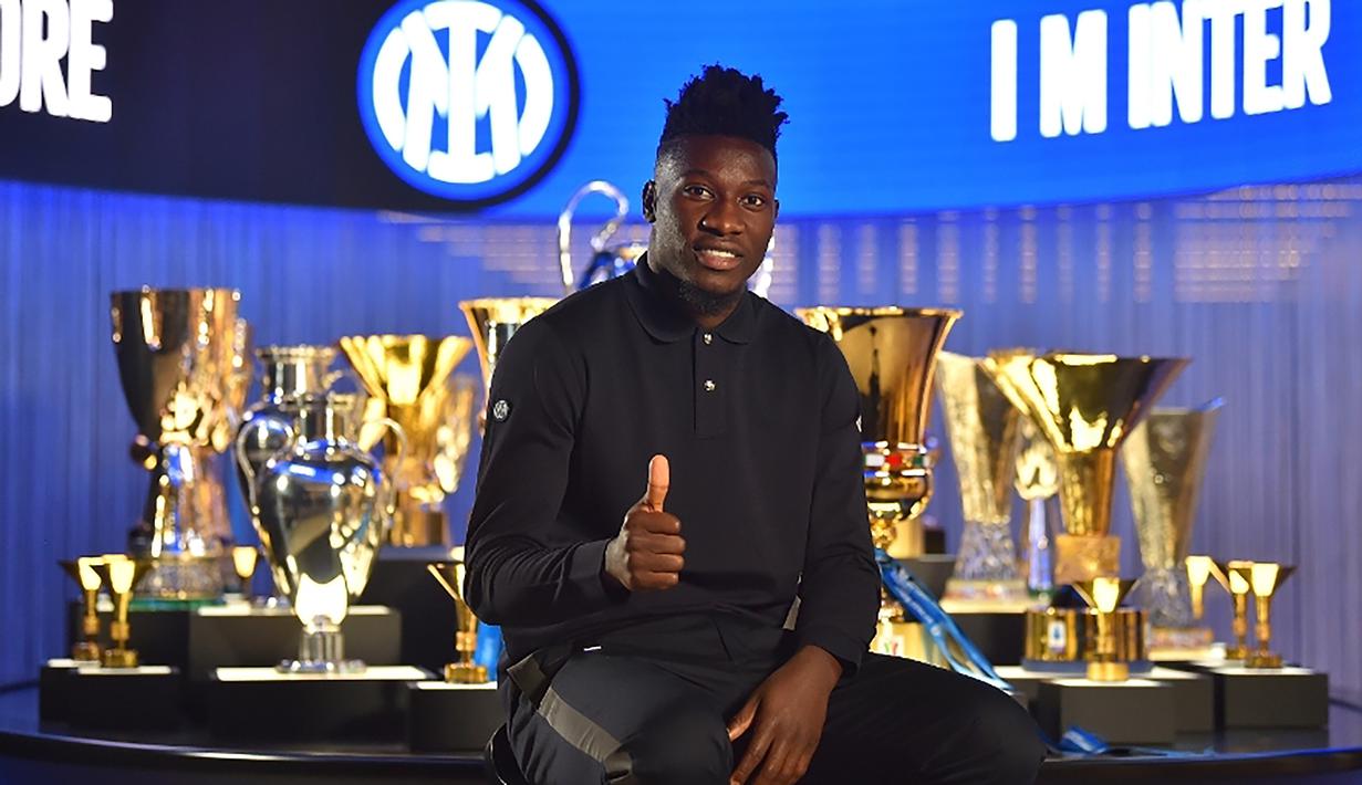 Andre Onana. Kiper Kamerun berusia 26 tahun ini baru saja didatangkan Inter Milan secara gratis dari Ajax Amsterdam yang telah 6 musim dibelanya untuk mengarungi musim 2022/2023 dan terikat kontrak hingga Juni 2027. Kiper yang diplot untuk melapis Samir Handanovic yang mulai dimakan usia ini total tampil dalam 212 laga di semua ajang bersama Ajax selama 6 musim dengan torehan 85 kali clean sheet dan kebobolan 192 gol. (inter.it)