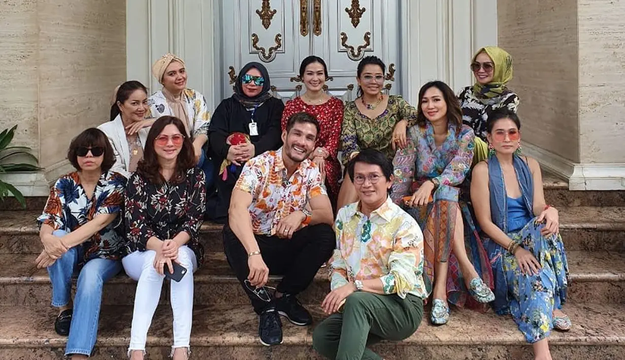 Mayangsari dan Geng Kempompong (Instagram/@cutkeke_xavier)