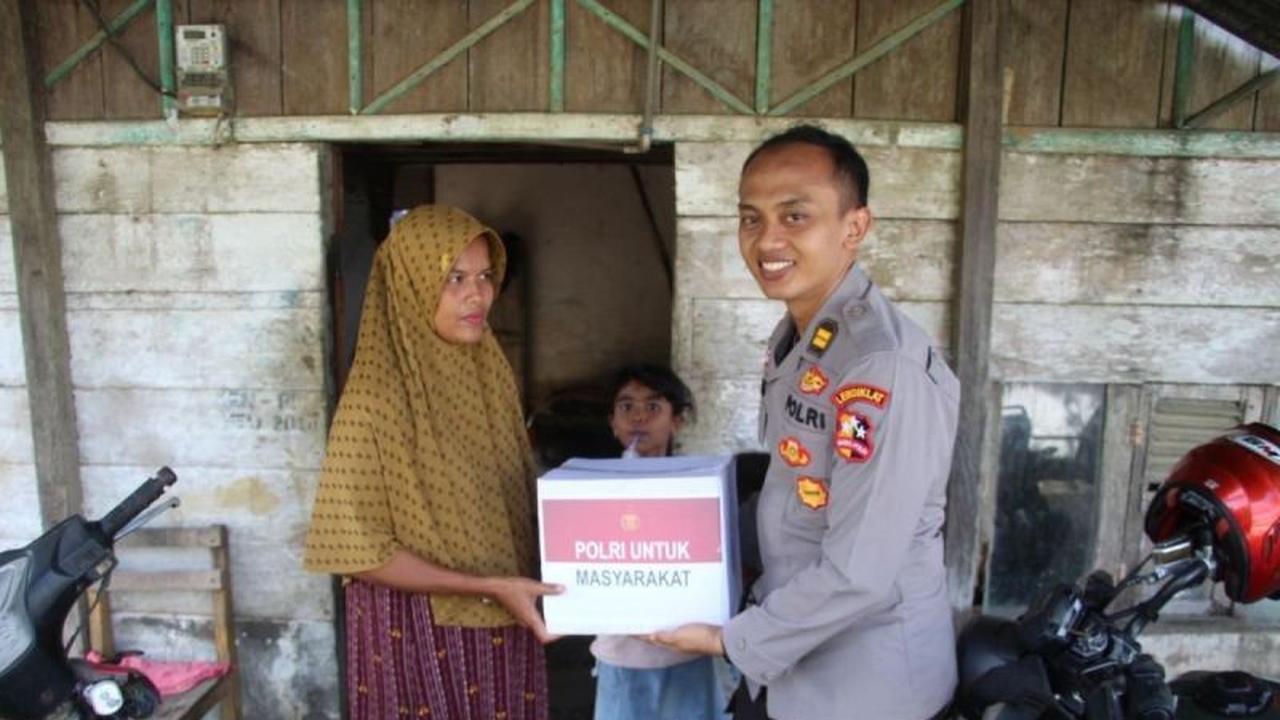 Mahasiswa STIK Salurkan Bantuan Banjir Aceh Barat, Wujud Nyata Kepedulian Polri