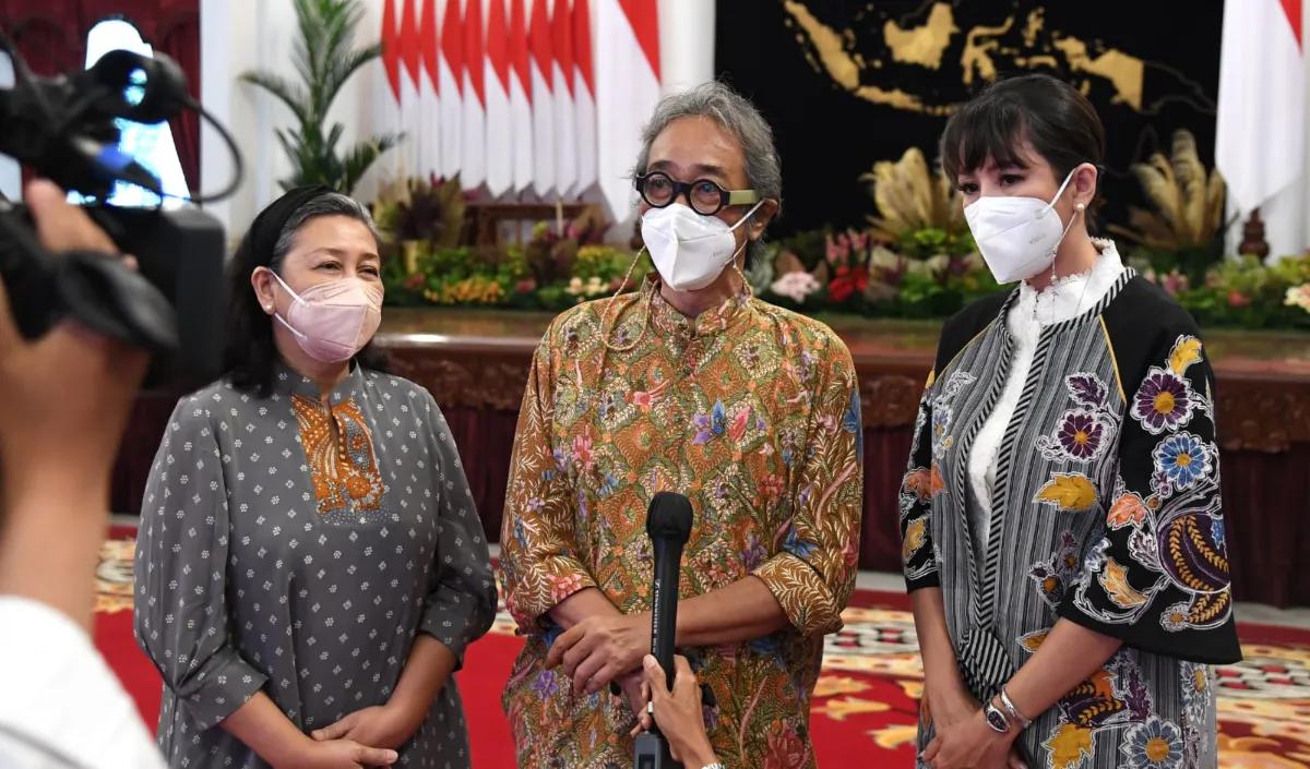 Namun bukan hanya itu tujuan Butet,&nbsp; sebab dia membayangkan pada saat ketiga pasangan capres dan cawapres berdebat akan ada sosok muda melawan Mahfud.<br>