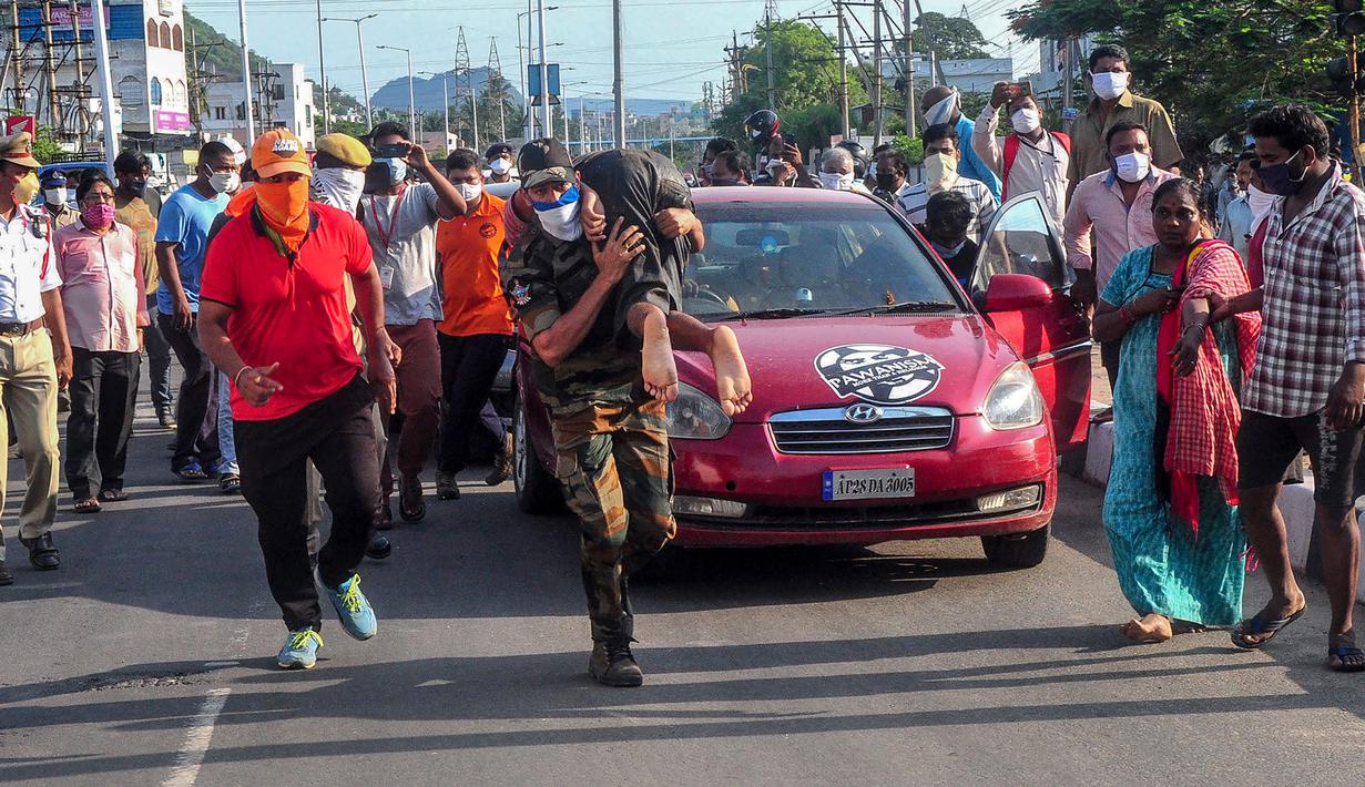 Foto Gas Pabrik Kimia Di India Bocor 11 Orang Tewas Global