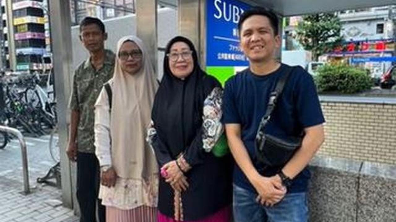 6 Potret Kenangan Ayah Pratama Arhan, Sosok Sederhana Penuh Dukungan