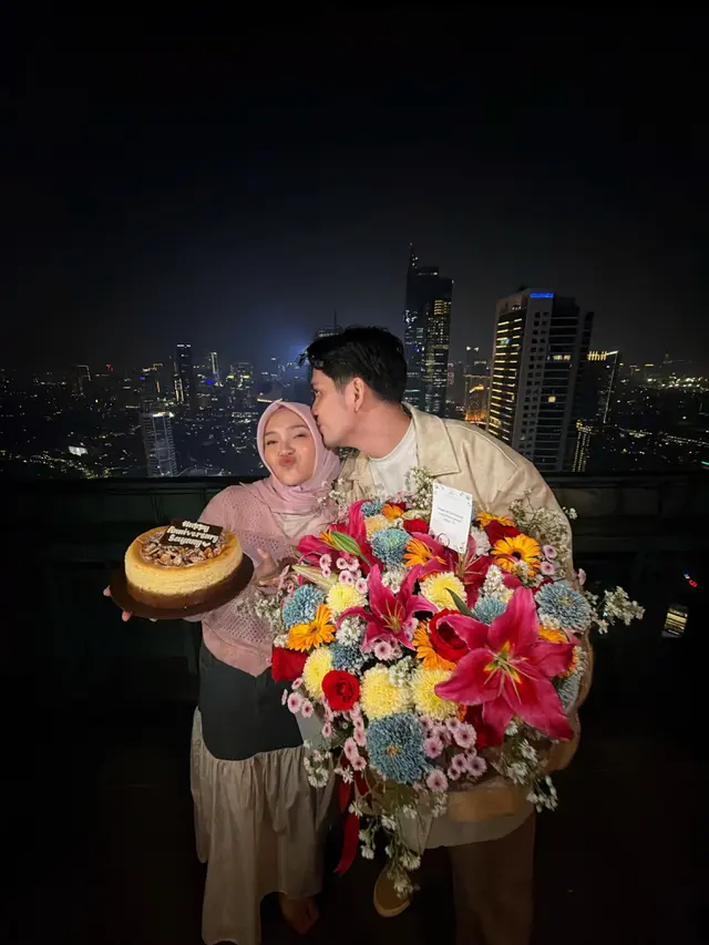 Nabila Ellisa dan Ilyas Bachtiar rayakan empat tahun pernikahan (credit: instagram.com/nabilaellisa)