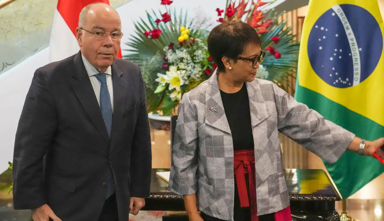 Kerja sama antara Indonesia dan Brasil akan memberikan banyak kontribusi bagi dunia yang penuh ketidakpastian dengan membentuk agenda internasional untuk membawa suara dan kepentingan dari Global South. (AP Photo/Tatan Syuflana)