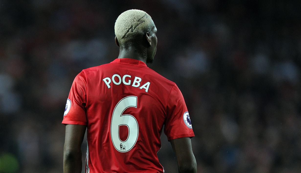 Manchester United membayar Juventus sebesar 105 juta Euro untuk mendapatkan Paul Pogba, Transfer ini membuat Paul Pogba menjadi pemain termahal di Dunia.  (EPA/Peter Powell)