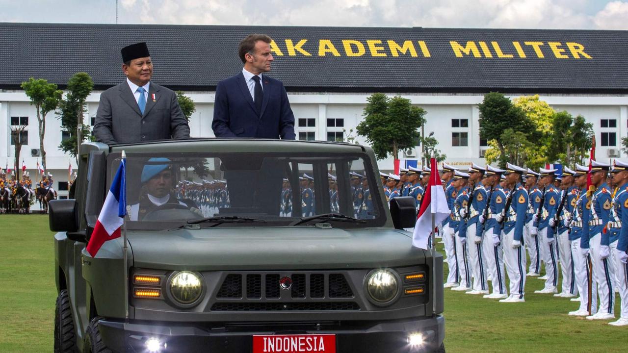 VIDEO: Momen Istimewa Prabowo Naik Maung Sopiri Presiden Prancis Macron ke Akmil Magelang