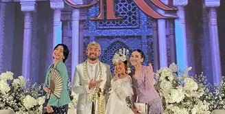 Potret Bahagia Pernikahan Kiky Saputri dan M Khairi (Sumber: Instagram/ayutingting92)