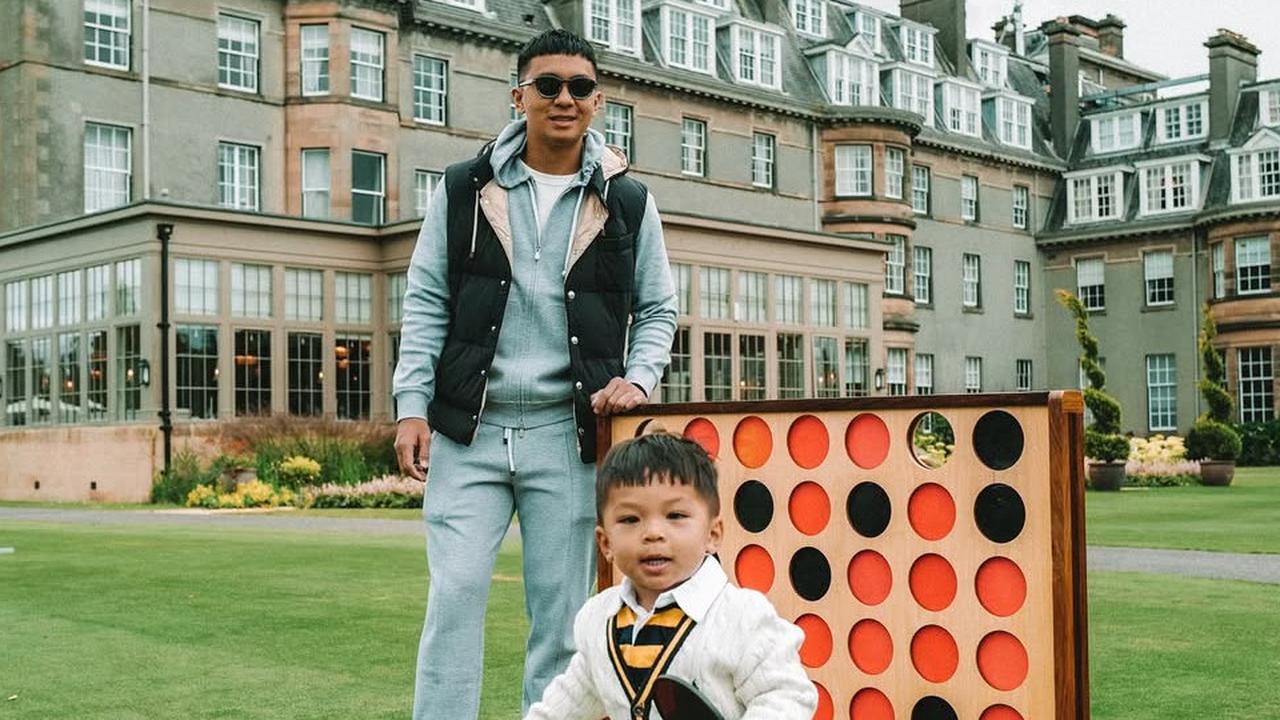 Momen Kocak Indra Priawan Suami Nikita Willy Ajak Main Issa, Main Roller Coaster Cuma Pakai Bola dan Keranjang