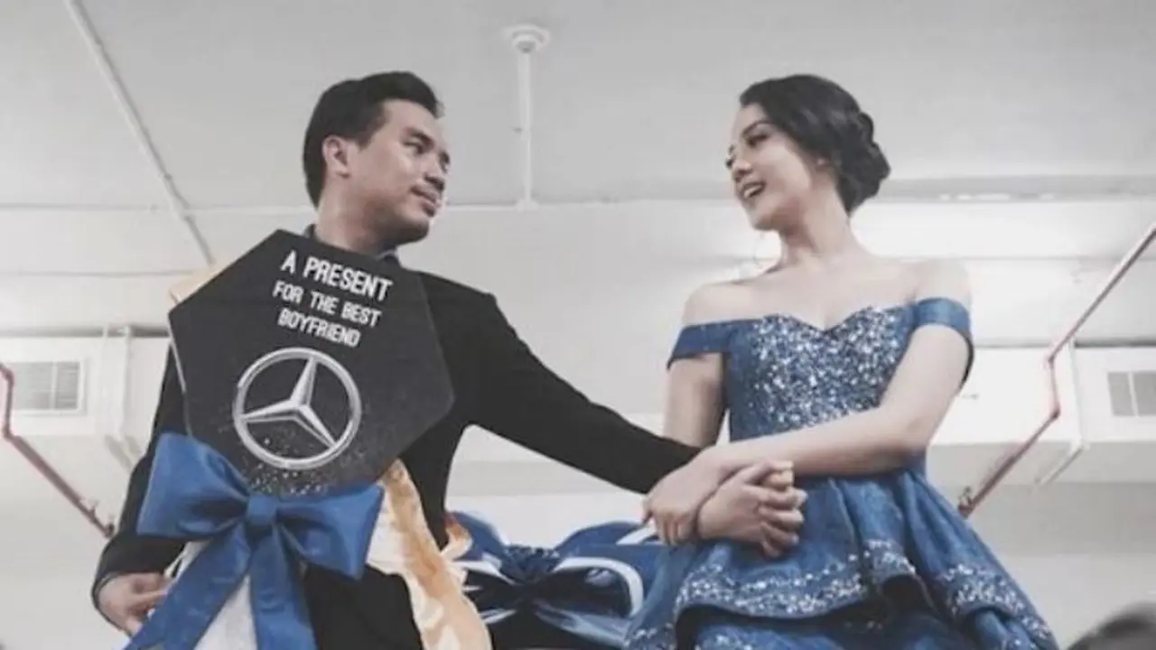 [Bintang] Anya Geraldine Ngasih Mobil ke Pacar, Netizen Langsung Heboh